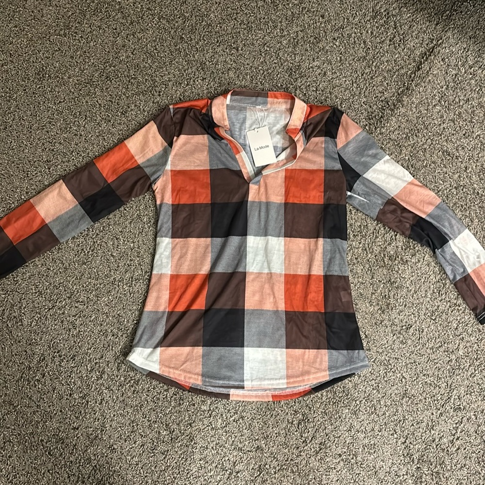 LaMode long sleep top size medium NWT